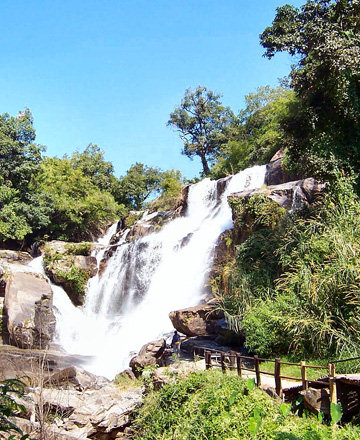 น้ำตกแม่กลาง